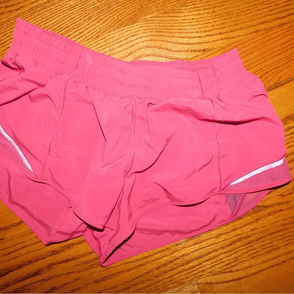 Lulu Lemon run hotty low rise